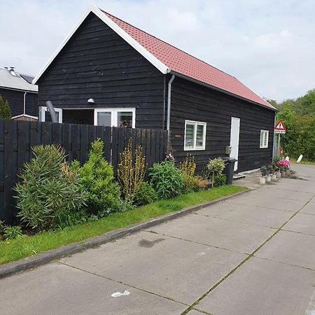 Tjotter Villa Амстердам Екстериор снимка